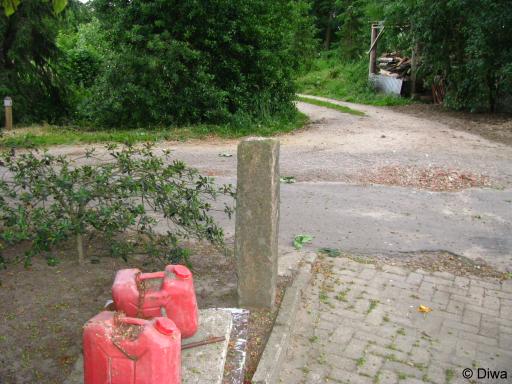 Onbekende steen in Breklenkamp (Foto: Dick Waanders)