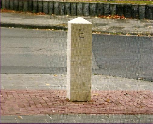 Een van de stenen