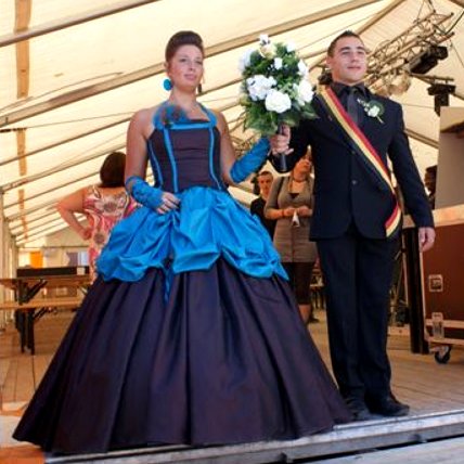 Kapitein en bronkmeisje met rèj-boeket (Foto: Hans Hermans)