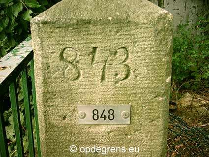 848 Duitse kant van brug (Foto: Dick Waanders)