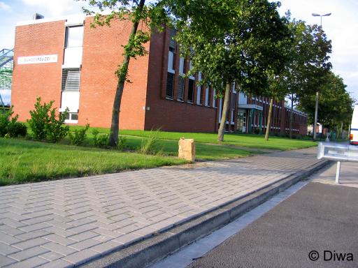 Halve grenssteen (Foto: Dick Waanders)